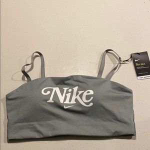 NIKE -  Indy Bra